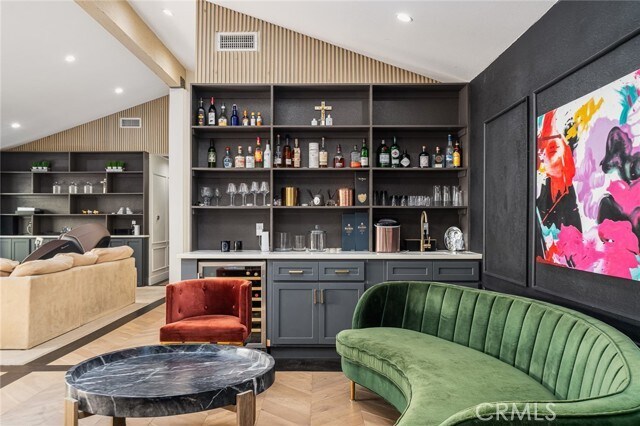Foto del edificio - 1148 Elm Ave
