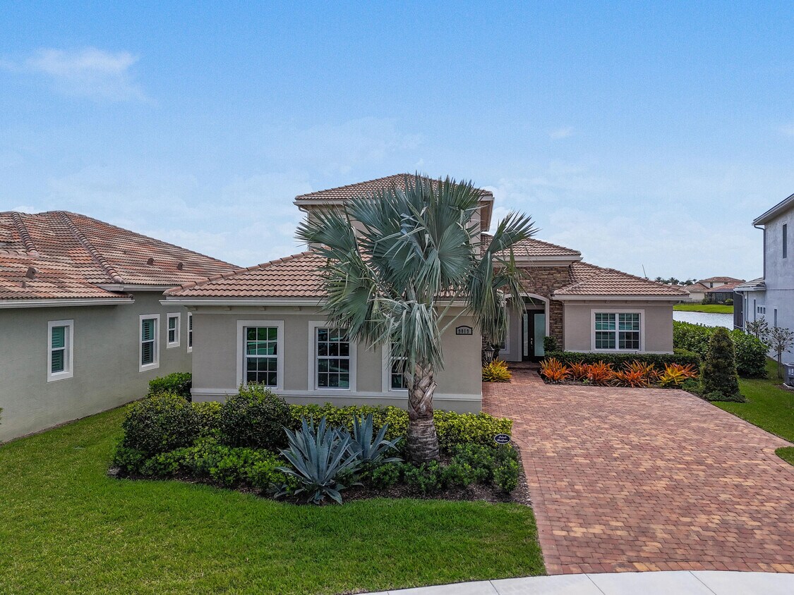 Foto principal - 9019 SW Terzi Wy