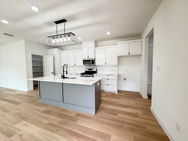 Foto del edificio - 2102 Norwich Ave