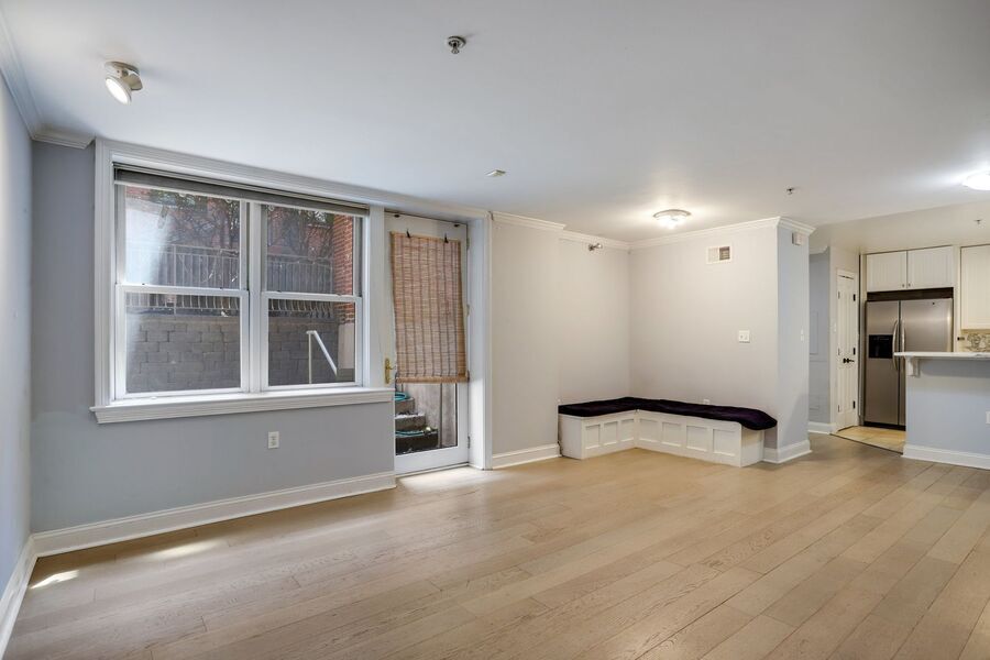 Primary Photo - 1323 Clifton St NW