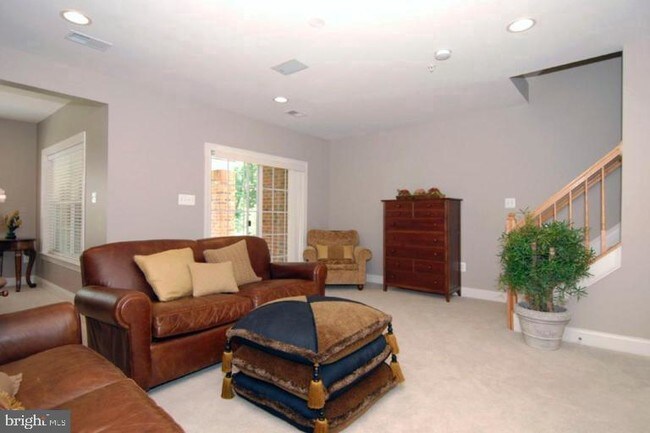 Foto del edificio - 2727 Cabernet Ln
