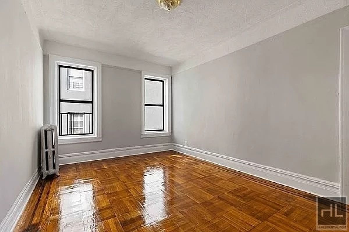 Foto principal - BRIGHT, SPACIOUS BAY RIDGE 1BR NEAR R TRAIN