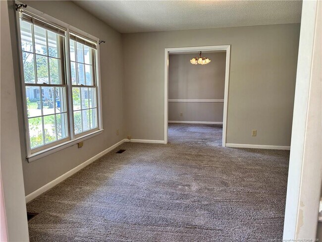 Building Photo - 2052 Windlock Dr