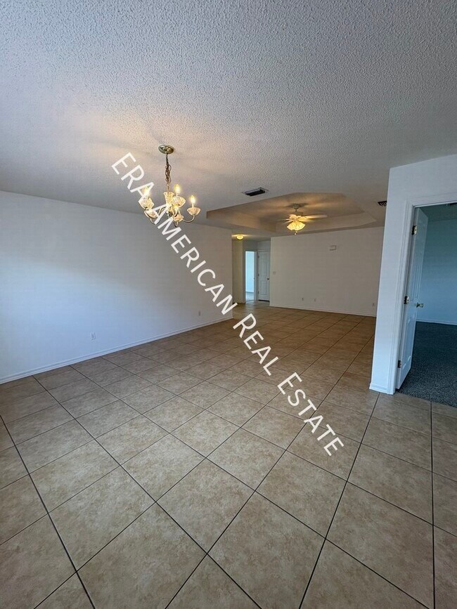 Building Photo - 953 Southern Oaks Ct