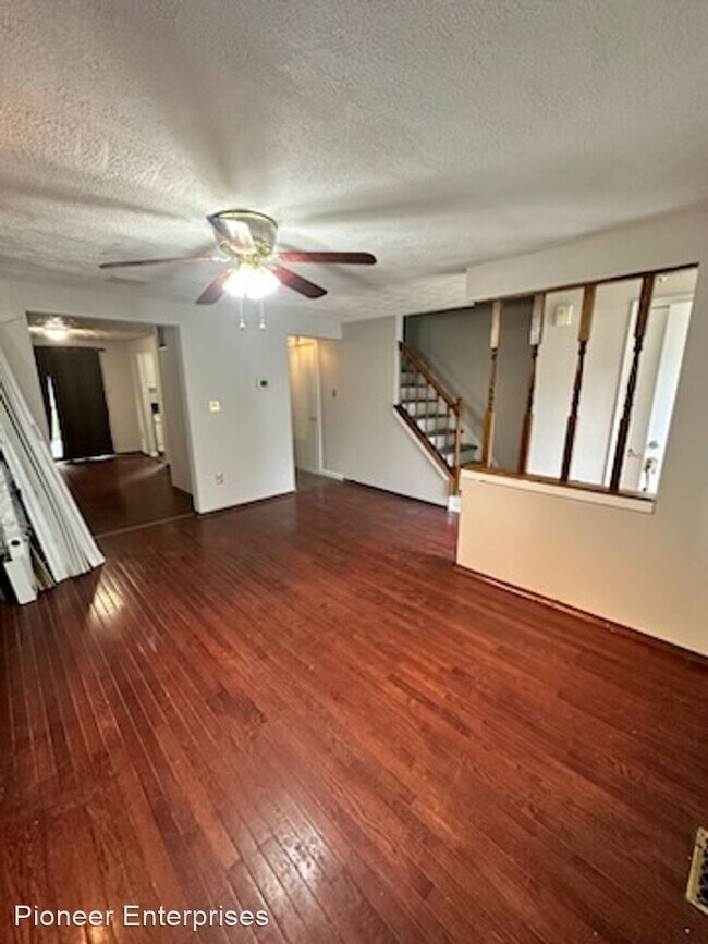 Building Photo - 3 br, 1.5 bath House - 2125 Allendale Rd