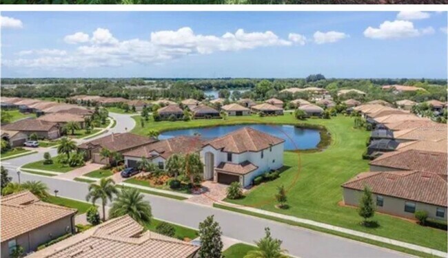 Building Photo - 6914 Quiet Creek Dr