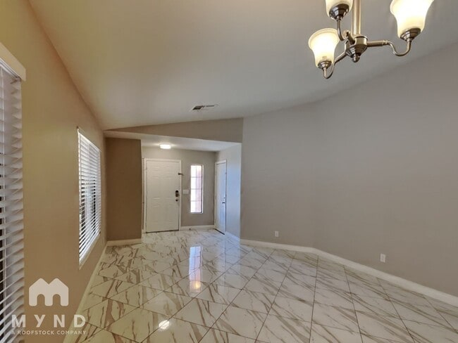 Foto del edificio - 6514 Duck Hill Springs Dr