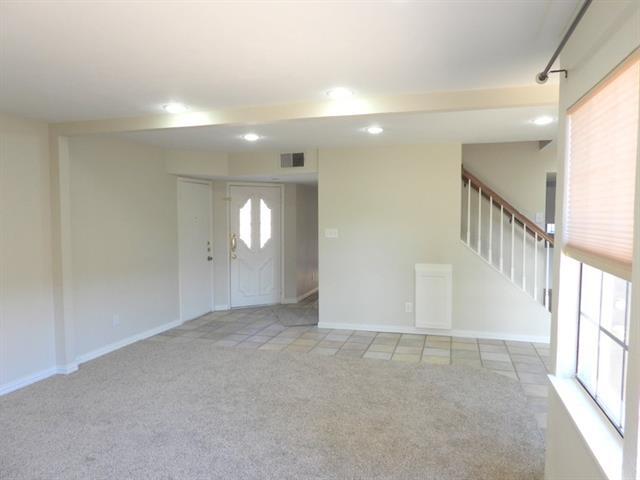 Foto del edificio - 4090 Windhaven Ln