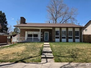 Building Photo - 2134 Clarkson Dr