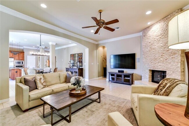 Foto del edificio - 7500 Black Mountain Dr