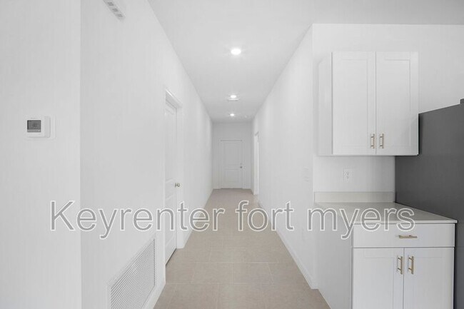 Building Photo - 4087 Lattuca Lane