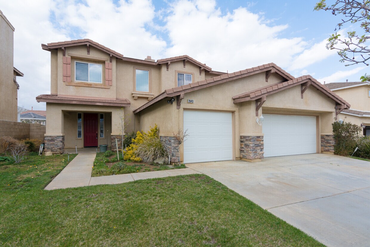 2643 Trudeau Ln, Palmdale, CA 93551 House for Rent in Palmdale, CA