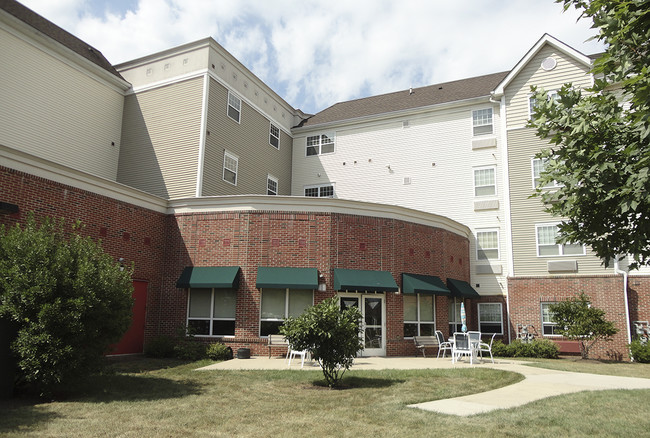 Maher Manor Senior Living Apartments - Old Bridge, NJ | Apartments.com