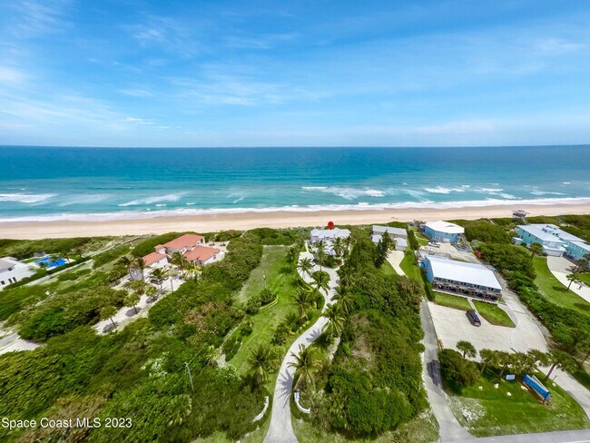 Building Photo - 5795 S Hwy A1A