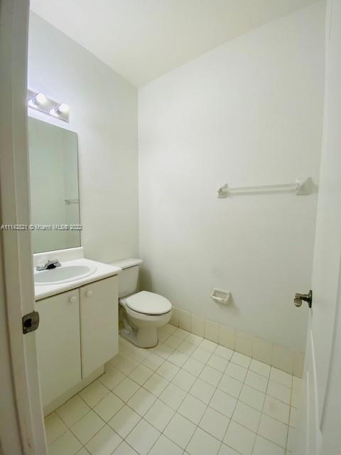Building Photo - 4405 SW 160th Ave
