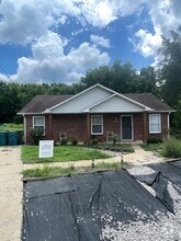 Building Photo - 120 Minnette Ct