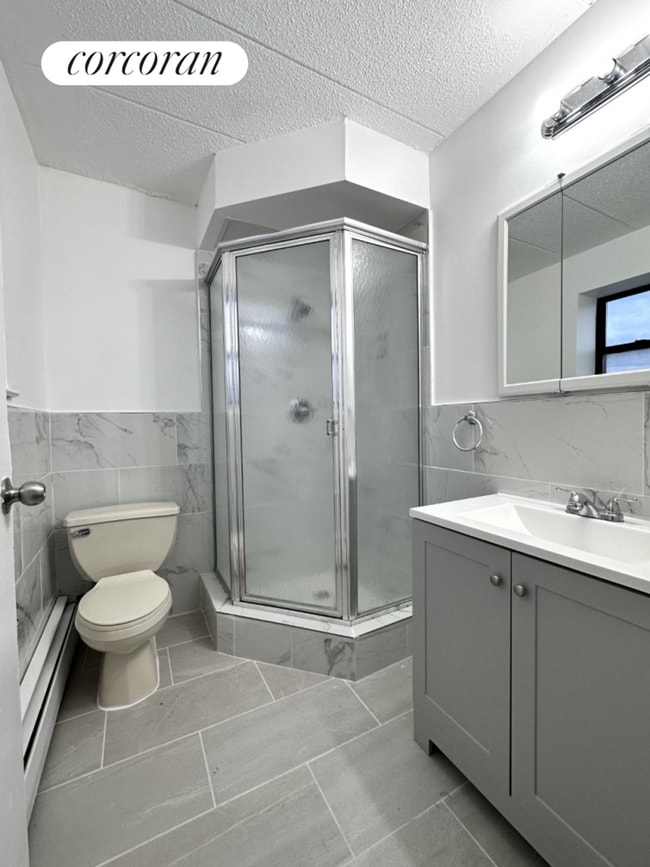 Building Photo - 9229 Queens Blvd