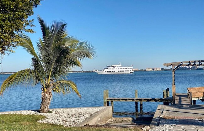 Foto del edificio - 860 Boca Ciega Isle Dr
