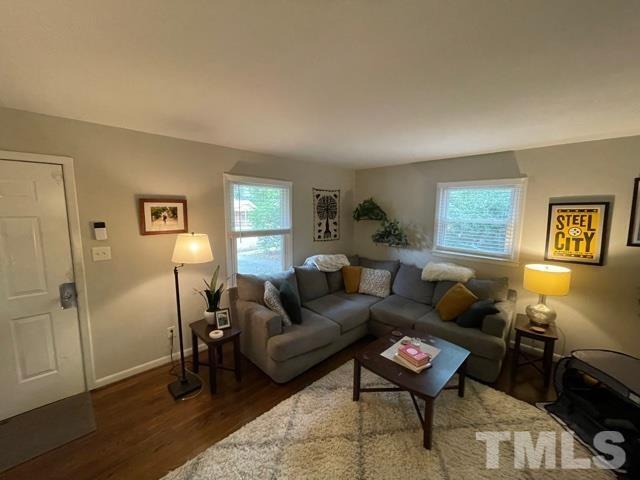 Foto del edificio - 521 Cooper Rd