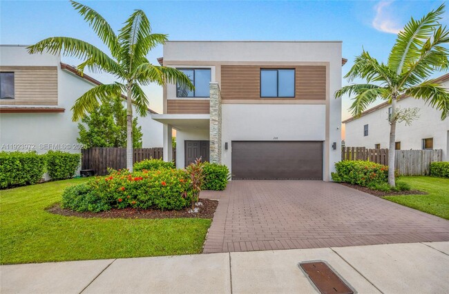 Building Photo - 268 NE 210th Way