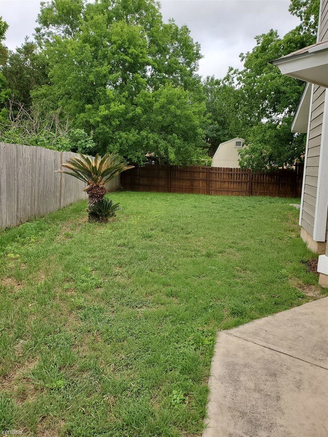 Foto del edificio - 2 br, 1 bath House - 11705 Spring Club Dr