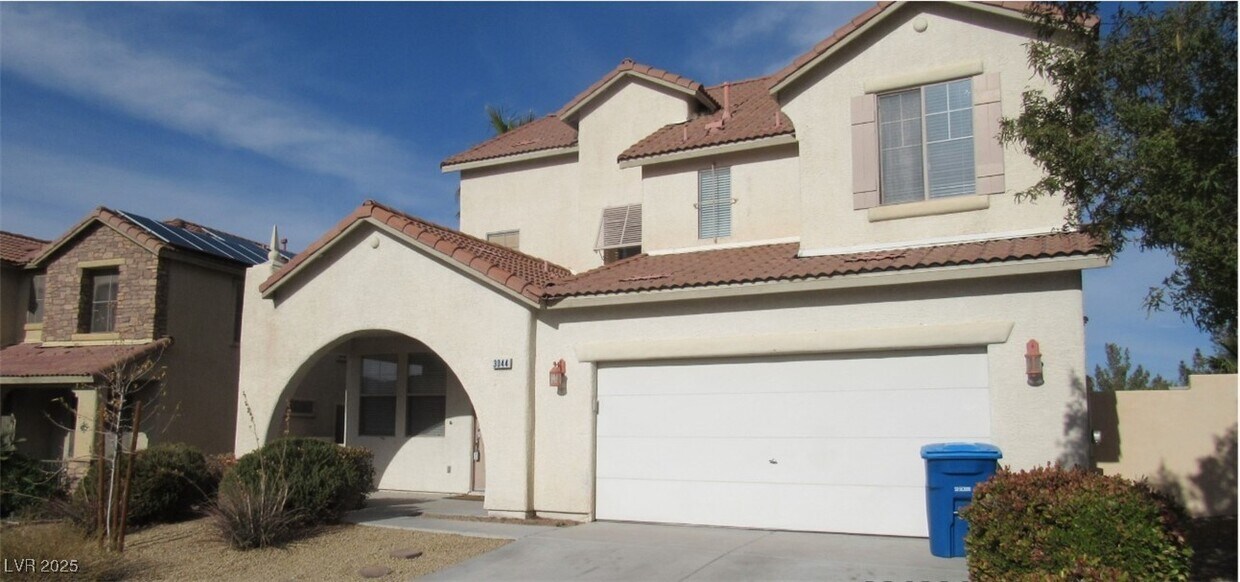 Primary Photo - 3044 Andretti Ln