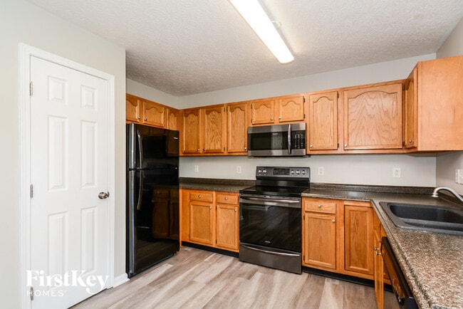 Building Photo - 3384 Whispering Trees Dr