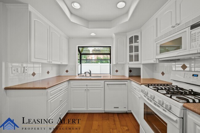 Foto del edificio - 19981 Ave Of The Oaks