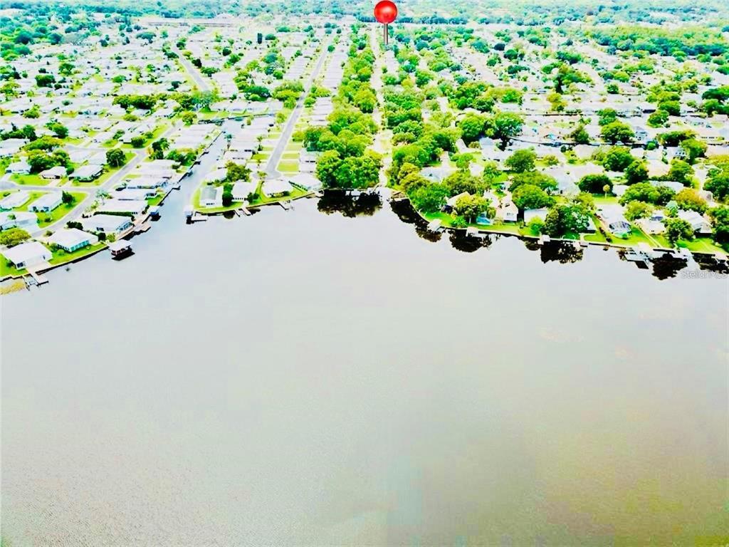 Primary Photo - 68 Lake Shore Dr