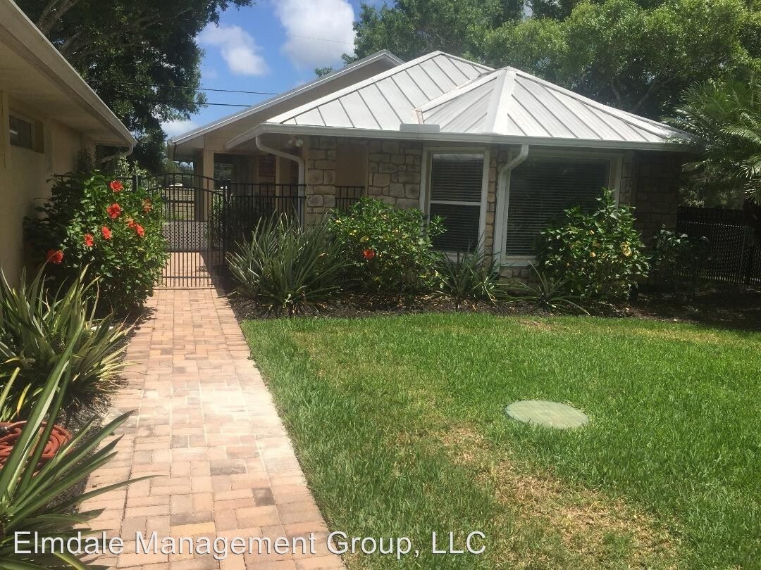 Primary Photo - 2 br, 1 bath House - 3236 59th AVE,