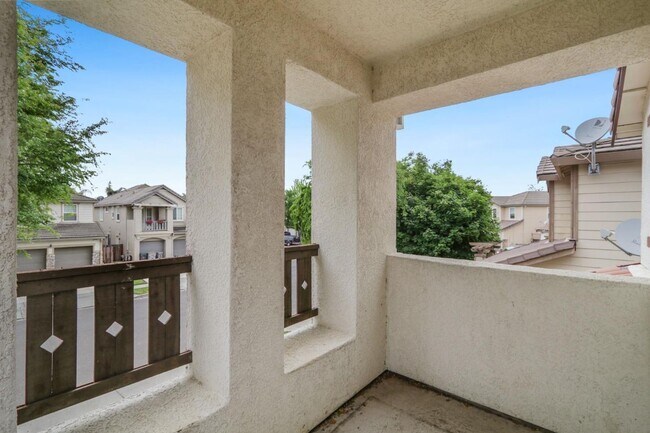 Foto del edificio - 4 br, 3 bath House - 2668 Rogue River Cir
