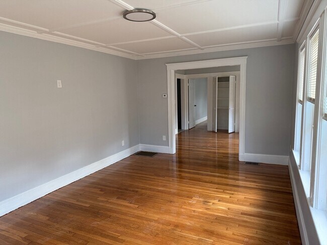 Building Photo - 63 Sachem St