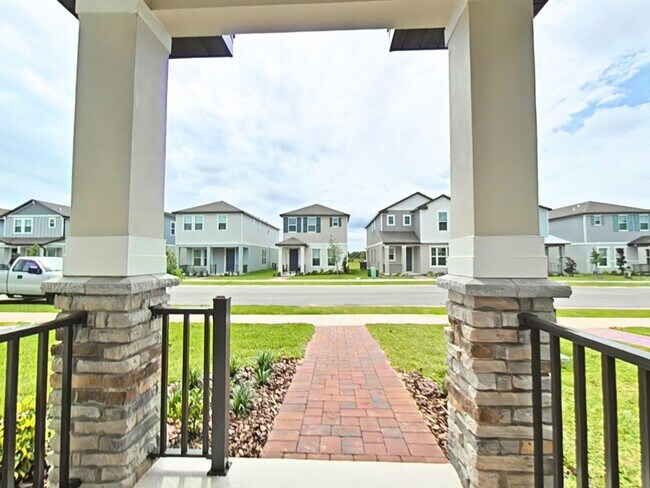 Foto del edificio - Coming Soon! Gorgeous Townhome For Rent in Horizon West Winter Garden  just west of Disney off th...