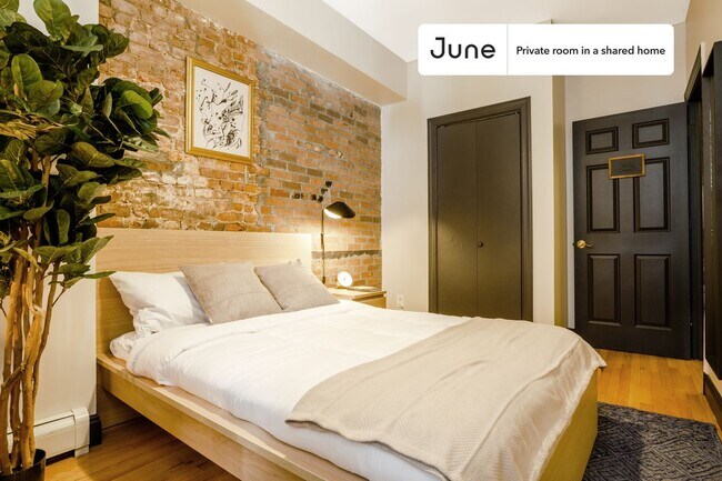 Foto del edificio - Room in Shared 3 bed/1 bath home