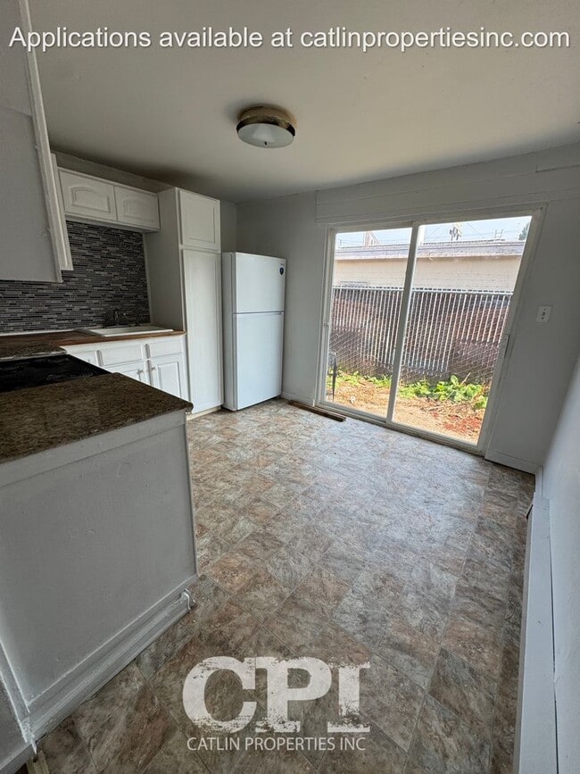 Building Photo - 2128 46th Ave