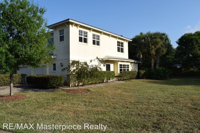 Building Photo - 4 br, 2.5 bath House - 2709 Creekside Dr