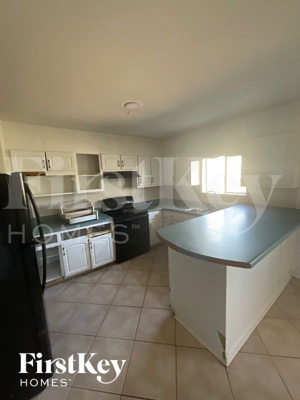 Foto del edificio - 2459 Rockknoll Dr