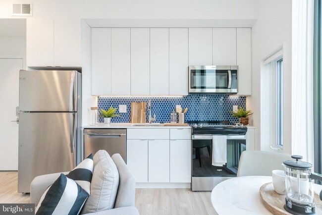 Foto del edificio - 1131-39 N Front St