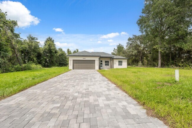 Building Photo - 13640 SW 42nd Court Rd