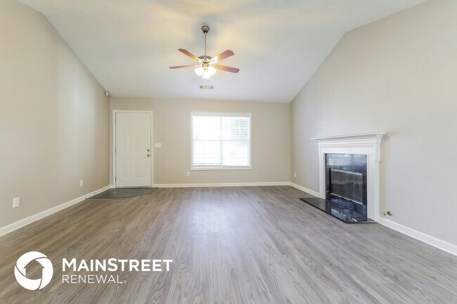 Building Photo - 852 New England Ct