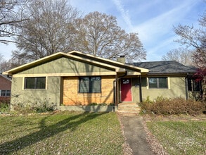 Building Photo - 1943 Townsend Ave