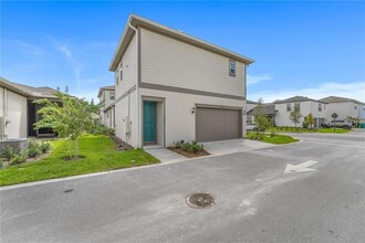 Building Photo - 10581 Marconi Ave