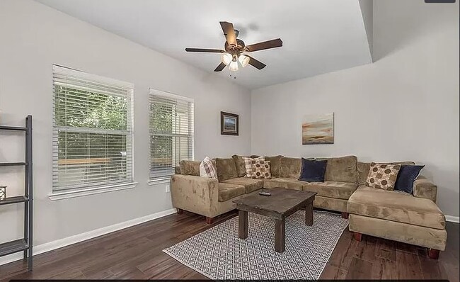 Photo - 1321 Canyon Creek Cir House