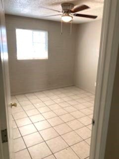 Foto del edificio - FANTASTIC TWO BEDROOMS 1 BATHROOM NORTH PH...