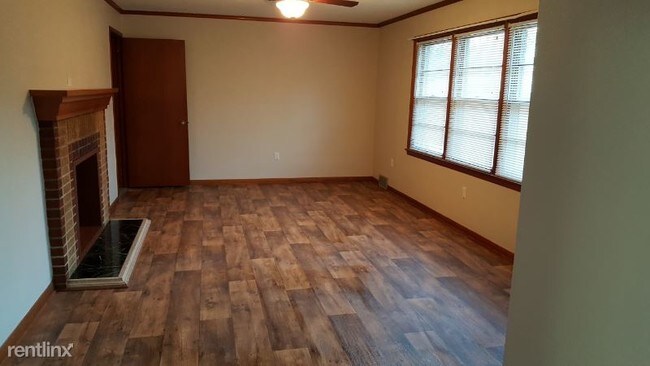 Foto del edificio - 3 br, 1.5 bath House - 424 N Jefferson Ave