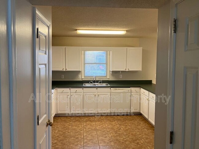 Foto del edificio - 1328 Grayson Valley Pkwy