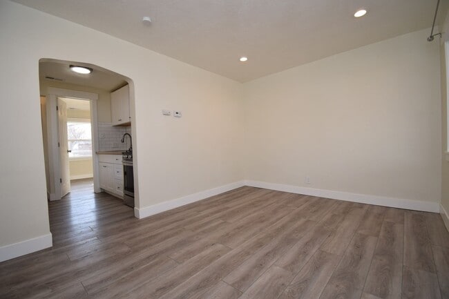 Photo - Beautiful 1 Bed 1 Bath Bungalow in West Valley!!! House