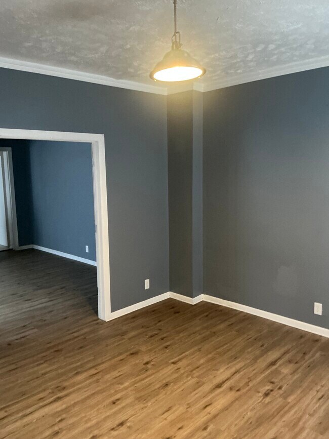 Foto del edificio - 1522 N E St