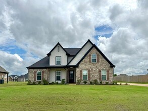 Building Photo - 5301 Douglas Dr