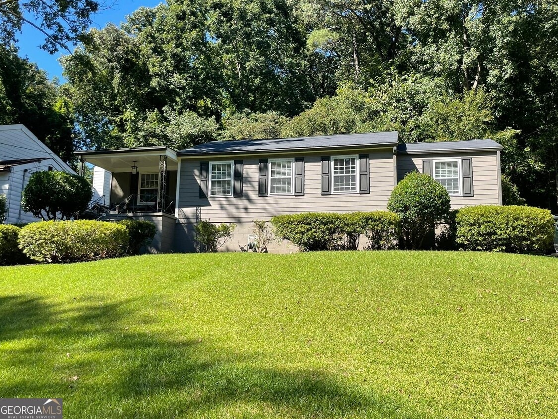 1942 Shalimar Dr NE, Atlanta, GA 30345 House Rental in Atlanta, GA